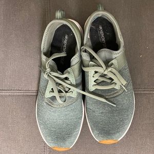 New Balance Women's Olive Green and Gray Athletic Sneakers